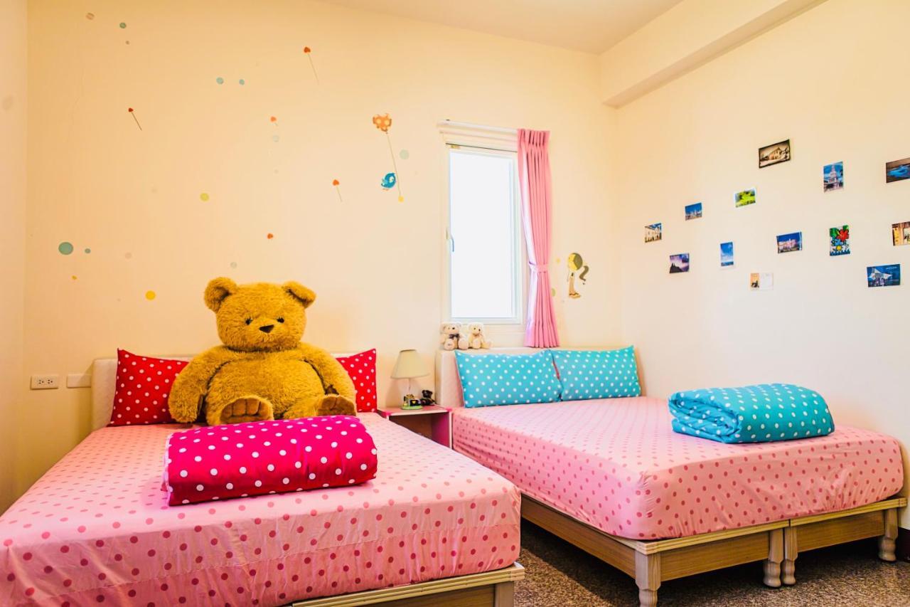 11 House Bed & Breakfast Erlin Екстериор снимка